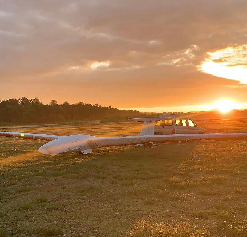 Die ASW22BLE abends nach dem Flug